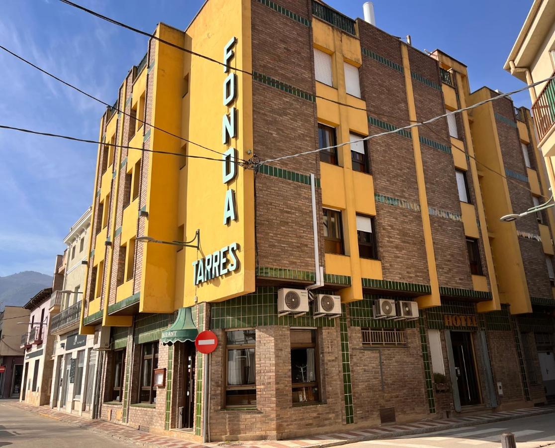 Anglés Hostal Tarres מראה חיצוני תמונה